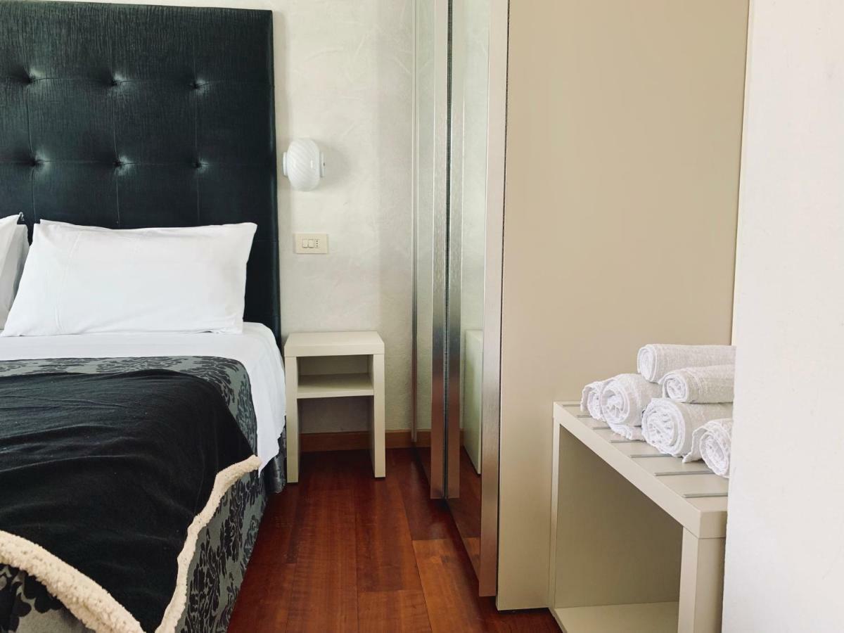 Hotel Baby B&B Milano Marittima Exterior foto